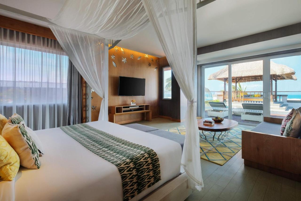 Hotel Nikko Bali Benoa Beach Νούσα Ντούα Εξωτερικό φωτογραφία A bedroom at the hotel