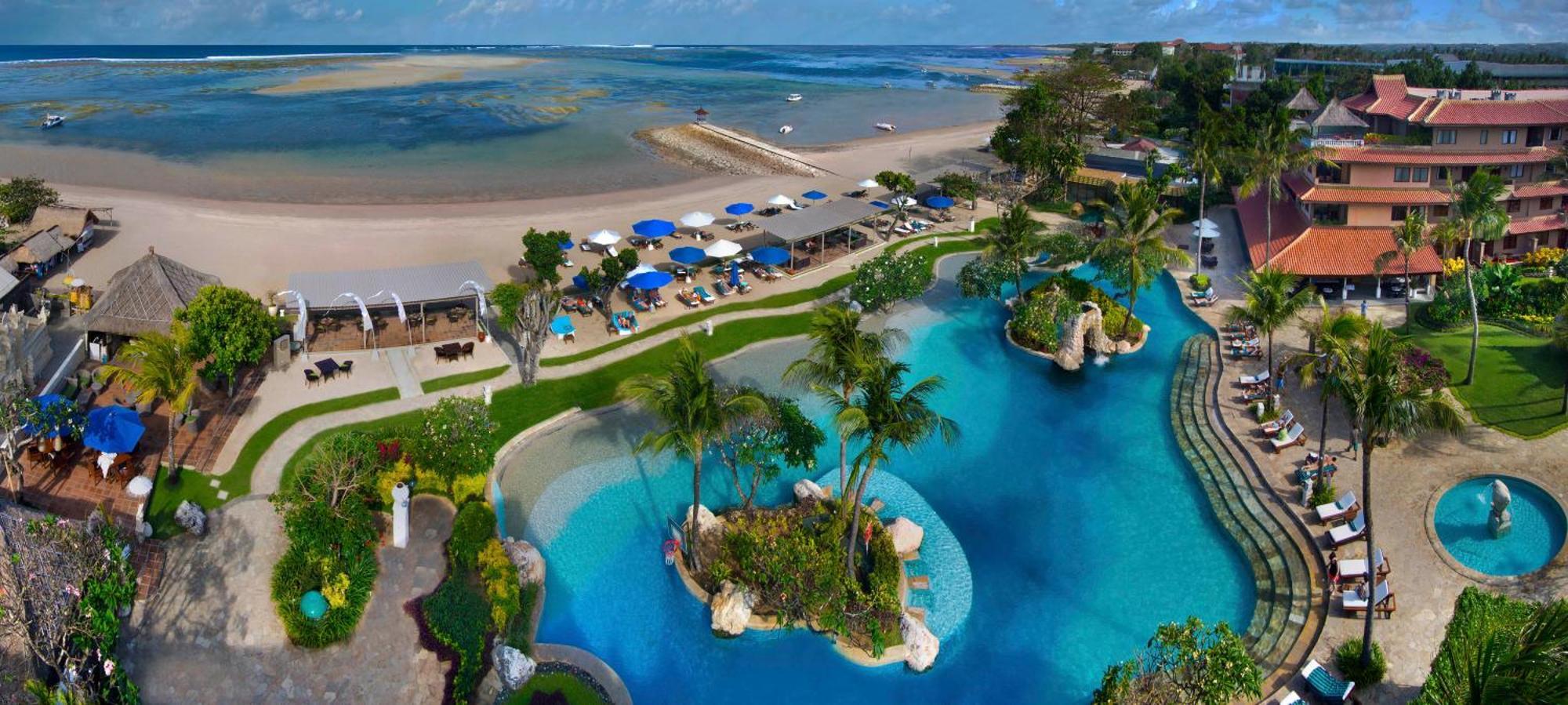 Hotel Nikko Bali Benoa Beach Νούσα Ντούα Εξωτερικό φωτογραφία Aerial view of the pool